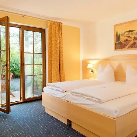 Am Katharinenholz Гостевой дом 3*